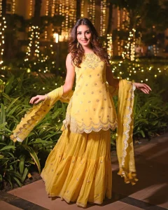 haldi outfit ideas for girl