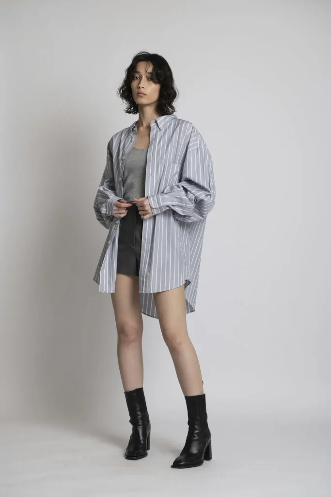 how to style oversized shirt for women