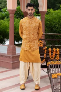groom haldi outfit