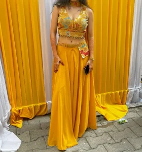 haldi outfit ideas for bridesmaid
