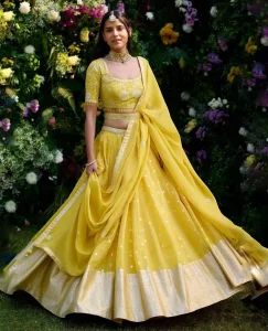 haldi outfit ideas for bride